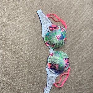 Victoria’s Secret bra